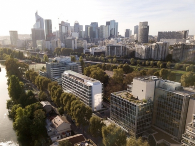 Le Campus Ecosph&egrave;re sur l'&icirc;le de la Jatte, &agrave; Neuilly