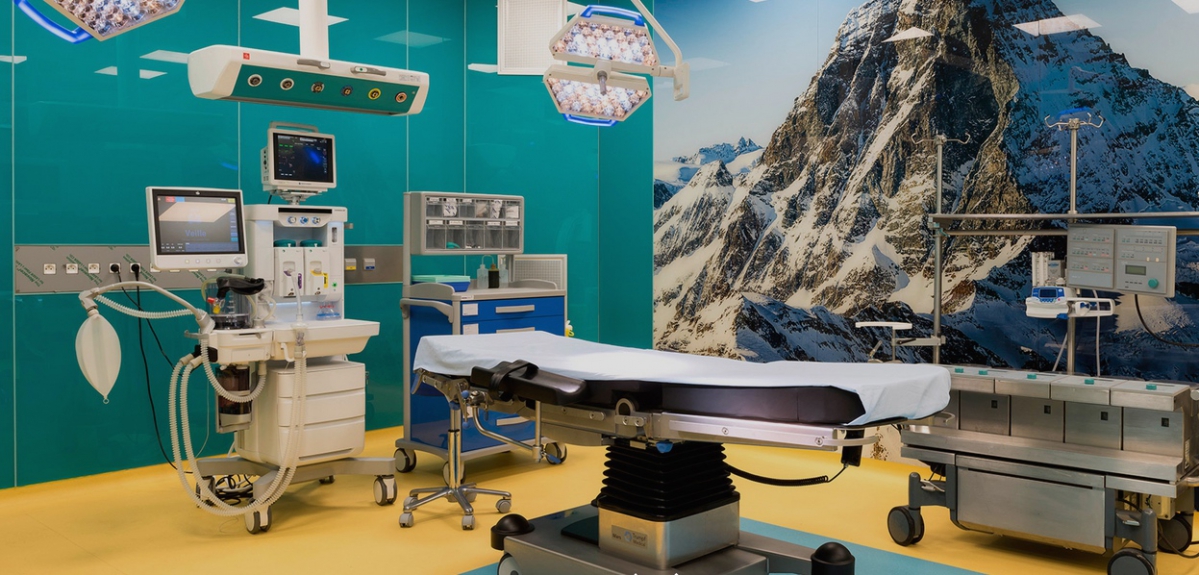 Acteur majeur de la sant&eacute; priv&eacute;e au Maroc, Akdital pr&eacute;voit d'ouvrir en 2020 un sixi&egrave;me &eacute;tablissement, l&rsquo;h&ocirc;pital priv&eacute; d&rsquo;El Jadida, et projette d'en construire de nouveaux, dont un h&ocirc;pital priv&eacute; &agrave; Tanger et un h&ocirc;pital priv&eacute; &agrave; Bouskoura (actuellement en cours de construction). - &copy; Akdital Holding