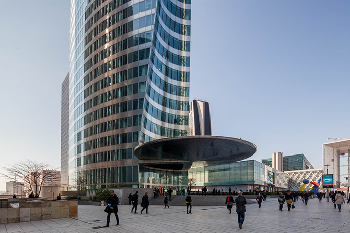 &copy; parisladefense.com