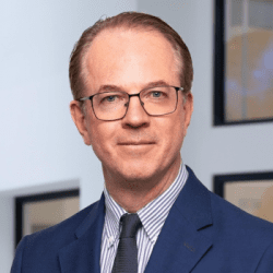 Roland Montfort, Bryan Cave Leighton Paisner