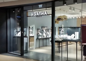 © Agatha